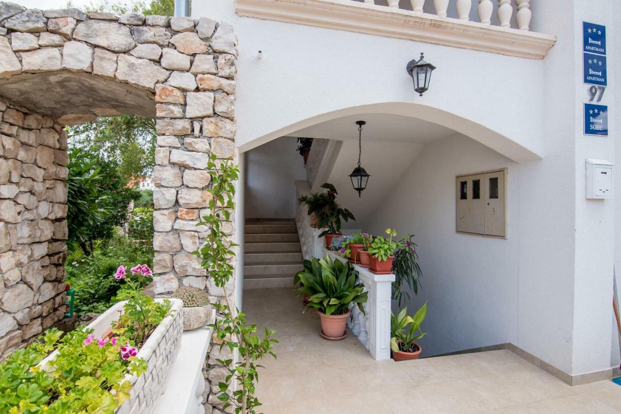 Apartman Bilac Vodice Kültér fotó